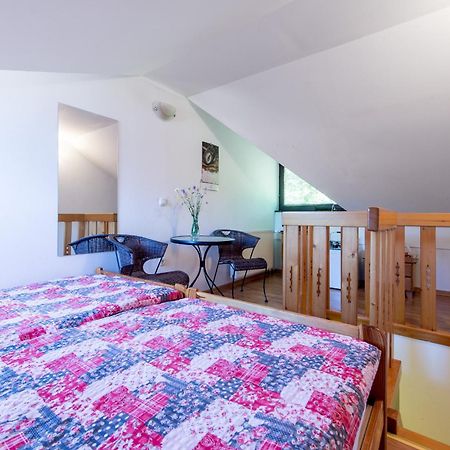 Apartments Jaka Dolenjske Toplice Habitación foto